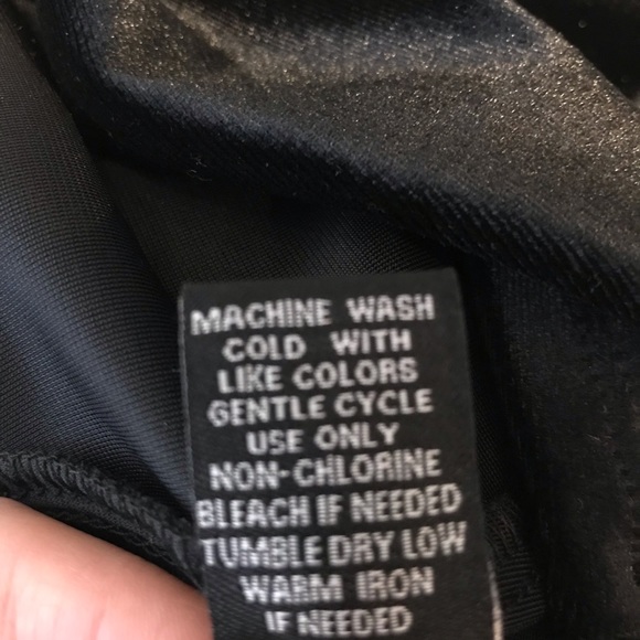 NEW Torrid Black Velvet Front Slit Maxi Skirt Stretch 00 / Medium Large - Picture 6 of 7